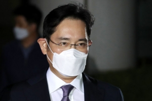 이재용 매머드급 변호인단 맞서…檢 ‘특별공판팀’ 진용 갖춰