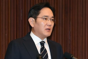 “이재용 수임은 ‘잭팟·로또’” …법조계 들썩이는 회장님 재판