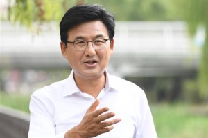 ‘송파쌤’ 도입한 박성수 구청장, 거버넌스 지방정치대상 우수상