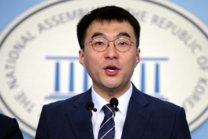 경찰, ‘성 비하 방송’ 논란 김남국 의원 불기소 의견 송치