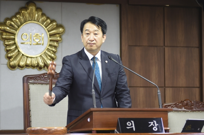 허유인 제8대 순천시의회 후반기 의장