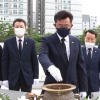 더민주 후반기 수석대표단 현충탑 참배