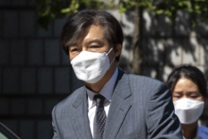 [포토] 네 번째 속행공판 출석한 조국 전 법무장관