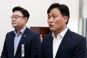 민주당, ‘윤미향·남북관계 국정조사’ 통합당 요구에 “수용 불가”