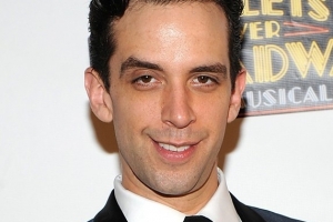 배우 닉 코데로, 코로나19 합병증으로 41세에 사망