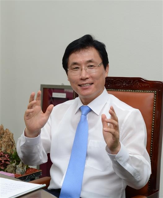 민선 7기 반환점을 돈 이환주 전북 남원시장이 6일 서울신문과의 인터뷰에서 “남원의 무한한 가능성을 또 한번 발견한 만큼 더 큰 남원의 미래를 완성하고 시민 중심의 시정을 펼치는 데 더욱 집중하겠다”고 밝히고 있다. 남원시 제공