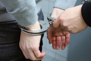 경찰, 경주시청 트라이애슬론팀 팀닥터 안주현씨 체포