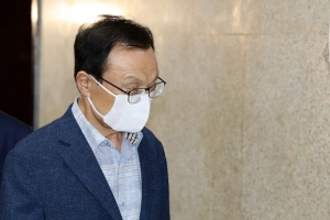 이해찬 “피해 호소 여성 아픔에 위로…시정 공백에 책임 통감”