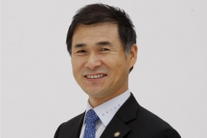 ‘박사방 변호’ 장성근, 공수처장 추천위원 결국 사퇴