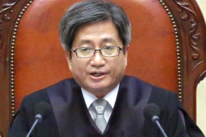 [전문] 김명수 대법원장 “사법부, 지난 과오 바로잡고 본래 자리로 돌아가야”