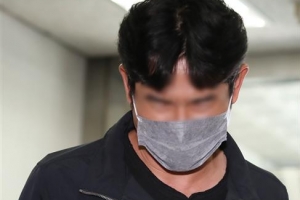 [포토] ‘구속 기로’ 고개숙인 김규봉 감독