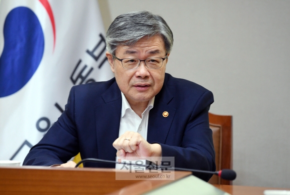 이재갑 고용노동부 장관