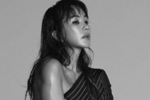 [포토] 엄정화 ‘50대 탄탄 화보’