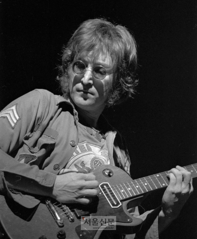 세계적인 록밴드 ‘비틀즈(The Beatles)’의 멤버 존 레논