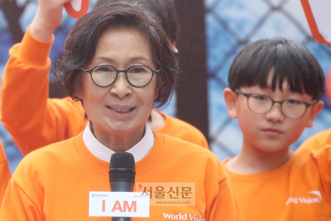 ‘월드비전 친선대사’로 30년 넘게 활동해오고 있는 배우 김혜자
