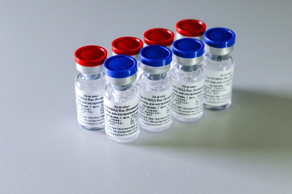 러시아 국립연구기관이 개발한 코로나19 백신 샘플