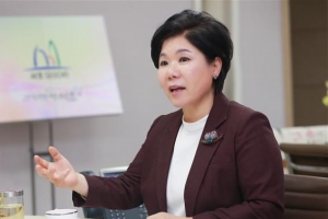 “집값 올리고 세금 폭탄만 때려… 제발 소통 좀”