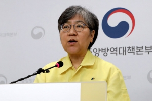 정은경의 애타는 호소 “물러설 곳 없어…역학조사 한계”