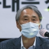 “코로나 일상될 것…마스크보다 효과 큰 백신 없다”