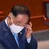 홍남기 “4차 추경 논의는 성급…재난지원금은 추이 보고 판단”(종합)