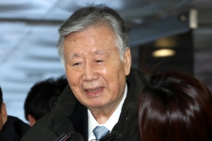 ‘횡령·배임 혐의’ 이중근 부영 회장, 징역 2년 6개월 확정