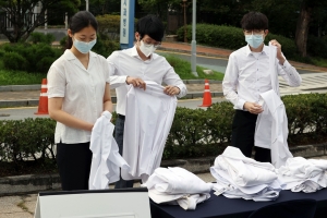 의사협회 ‘면허강탈법’ 반발에 민주당 “국민건강 인질삼아”