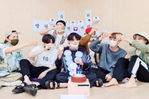 ‘BTS 다이너마이트’ 코로나 우울 날렸다