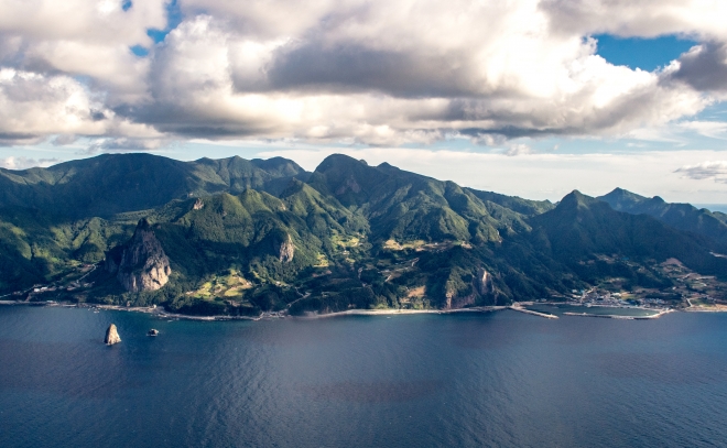 울릉도 전경. 울릉군 제공