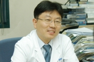 ‘진료 중 피살’ 故임세원 교수… 법원 “의사자 지위 인정해야”