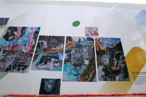 강남 공사장 울타리는 ‘로드쇼 갤러리’