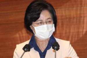 8개월 끌다가… 검찰, 秋아들 특혜 의혹 수사 속도전