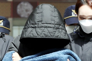 ‘치킨배달 가장’ 사지로 몬 음주운전 30대여성 구속(종합)