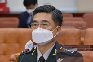 서욱 국방장관 “추미애 아들 의혹 관련 규정 정비 필요”