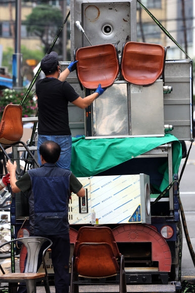 쏟아지는 중고 도구