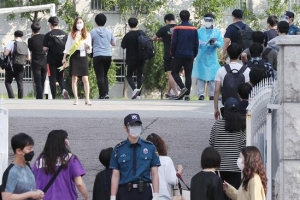 경찰, ‘문제 유출’ 순경 공채 사과 “필기 불합격자 추가합격 기회”(종합)