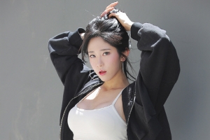 21인치 허리, 볼륨 몸매…머슬퀸 도전하는 대학생 CEO