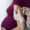 “‘모유 수유’ 엄마도 백신 맞으세요”…임신부·18세 미만은 제외(종합)