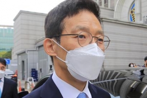 [포토] ‘후배 성추행 혐의’ 안태근, 파기환송심서 무죄