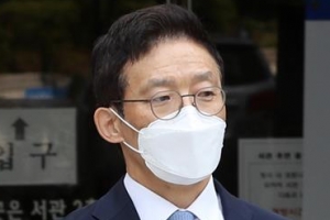 ‘강제추행’ 혐의 안태근, 공소시효 만료로 ‘불기소’ 이어 손배소 청구 ‘승소’