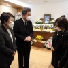 이이효재 교수 빈소 찾아온 이낙연 민주당 대표