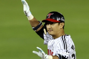 ‘무적 LG 박용택’ 33번 영구결번식 7월 3일 진행