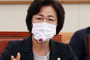 [속보] 추미애 “아들·보좌관 친해서 나 안 통해도 문의 가능”