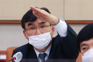 남부지검장 “법무부, 검사 비리 수사의뢰했다”