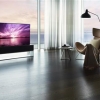 벽 앞을 벗어난 TV… 침실로 들어온 냉장고… 공식을 깬 가전, 공간을 채우다
