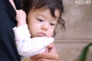 박주호♥안나, 셋째 진우 공개... “나은이·건후 닮은꼴” [EN스타]