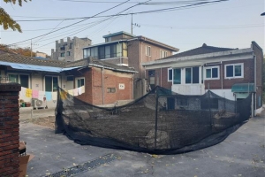 도봉 방치된 빈집, 마을 임시 공영주차장으로