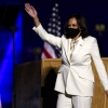 해리스 당선인 승리연설 “첫 여성 부통령이지 마지막 아닐 것”