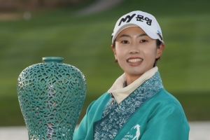 KLPGA 투어 2승째 안나린, “내친 김에 상금왕도 해 볼까”