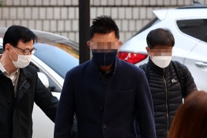 “김재현에게 이용당했다”던 해덕파워웨이 前대표 구속