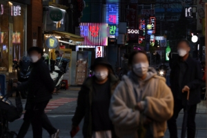 순천, 전국 첫 2단계 격상… 신촌 대학가·종교시설 등 감염 확산